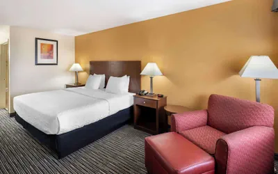 Photo 2 - Best Western Snyder Inn