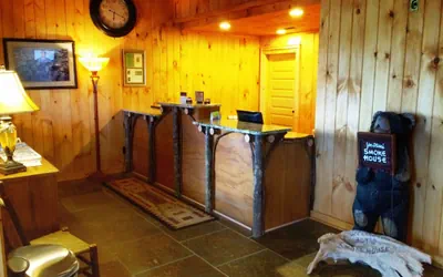 Photo 3 - The Smokehouse Lodge and Cabins