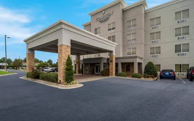 Photo 2 - Country Inn & Suites by Radisson, Goldsboro, NC
