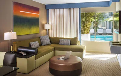 Photo 5 - Sunset Marquis