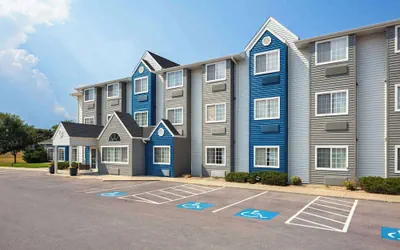 Photo 2 - Microtel Inn & Suites by Wyndham Rapid City