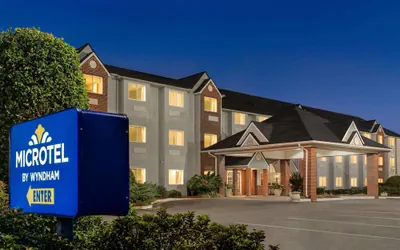 Photo 2 - Microtel Inn & Suites by Wyndham Tifton
