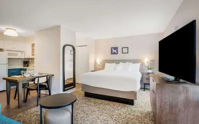 Photo 4 - Sonesta ES Suites Portland Vancouver 41st Street