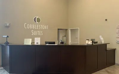 Photo 2 - Cobblestone Suites Oshkosh