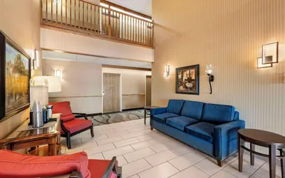 Photo 3 - Comfort Inn Albert Lea at Trails Travel Center