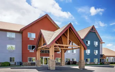 Photo 2 - Comfort Inn Albert Lea at Trails Travel Center