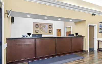 Photo 3 - Comfort Suites Lake Jackson Clute