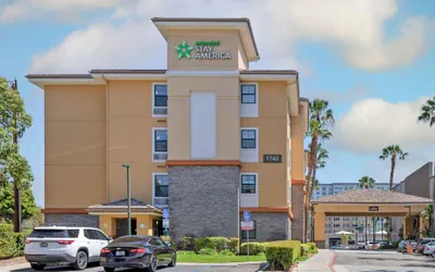 Photo 2 - Extended Stay America Suites Orange County Anaheim Conv Ctr