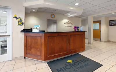 Photo 3 - Microtel Inn & Suites by Wyndham Ann Arbor