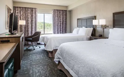 Photo 5 - Hampton Inn Council Bluffs