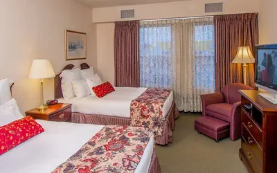 Photo 5 - Historic Anchorage Hotel