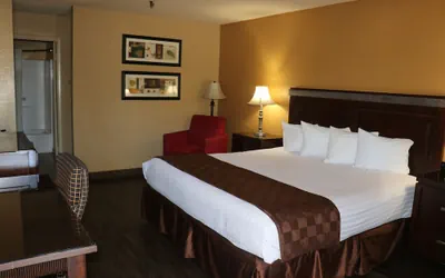 Photo 4 - Empire Inn