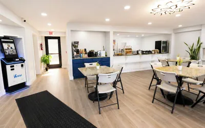 Photo 4 - Envi Boutique Hotel Henderson-Evansville South