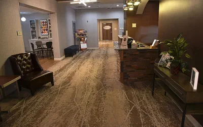 Photo 4 - DoubleTree by Hilton Helena Downtown