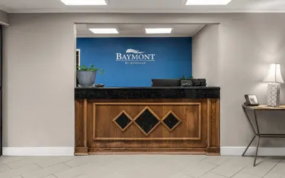 Photo 4 - Baymont by Wyndham Columbia, MO