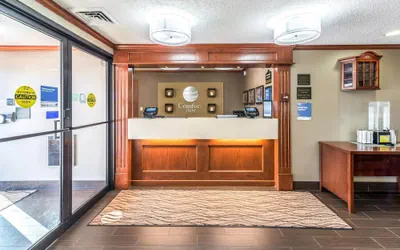 Photo 3 - Comfort Inn Festus - St Louis South