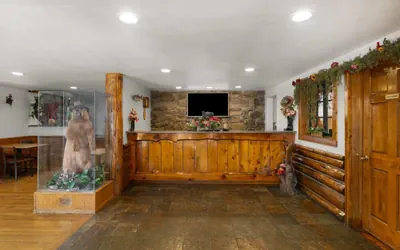 Photo 3 - Super 8 by Wyndham Jackson Hole