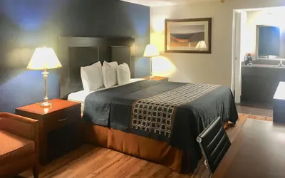 Photo 5 - Route 23 Inn