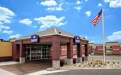 Photo 2 - Boarders Inn & Suites by Cobblestone Hotels – Grand Island