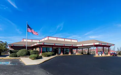 Photo 2 - Econo Lodge Inn & Suites Conference Center
