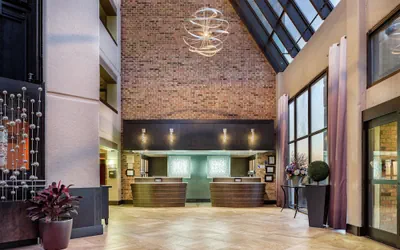 DoubleTree by Hilton Hotel Johnson City
