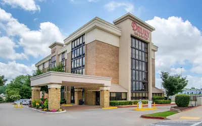 Photo 2 - Drury Inn & Suites Atlanta Morrow