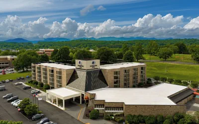 DoubleTree by Hilton Hotel Oak Ridge - Knoxville