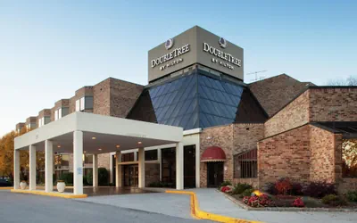 Photo 2 - DoubleTree by Hilton Hotel Oak Ridge - Knoxville