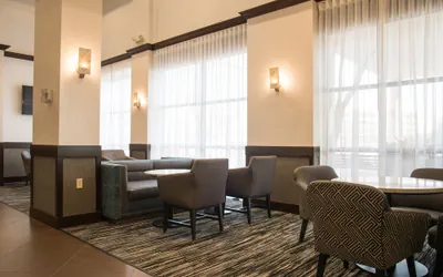 Photo 2 - Hyatt Place Minneapolis/Eden Prairie