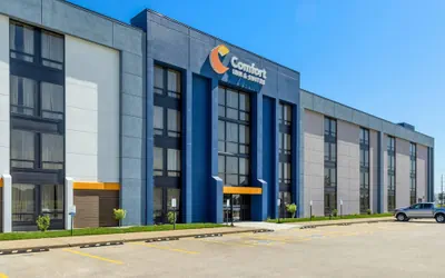 Photo 2 - Comfort Inn & Suites Evansville Airport