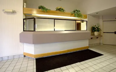 Photo 2 - Americas Best Value Inn Addison Dallas