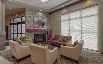 Photo 4 - DoubleTree by Hilton Hotel Bloomington