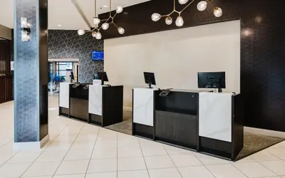 Photo 5 - DoubleTree by Hilton Hotel Bloomington