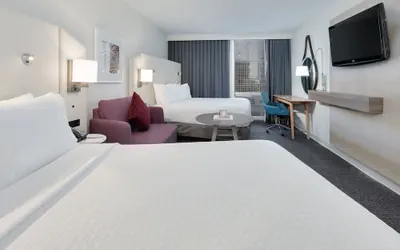 Photo 3 - Crowne Plaza Dallas Downtown by IHG