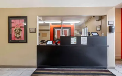 Photo 5 - Suburban Studios Copley Akron West