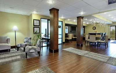 Photo 4 - Hampton Inn Ashtabula