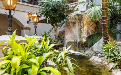 Photo 4 - Embassy Suites by Hilton Los Angeles LAX South/El Segundo