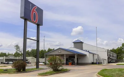 Motel 6 Nacogdoches TX