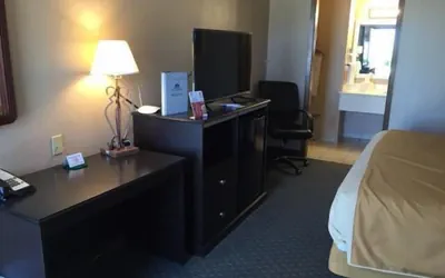 Photo 2 - Americas Best Value Inn York