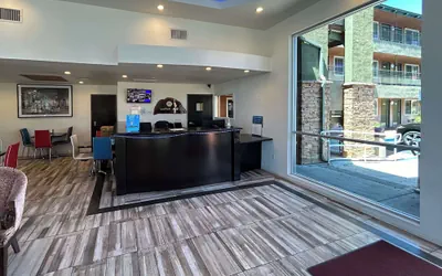 Photo 3 - Motel 6 Pasadena, CA – Old Town Pasadena Area