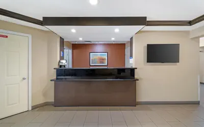 Photo 5 - Best Western Plus Twin View Inn & Suites