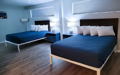 Photo 4 - Cerulean Hotel