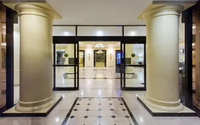 Photo 2 - Crowne Plaza Portland Downtown Convention Center by IHG