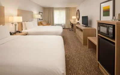 Photo 4 - DoubleTree by Hilton Portland - Tigard