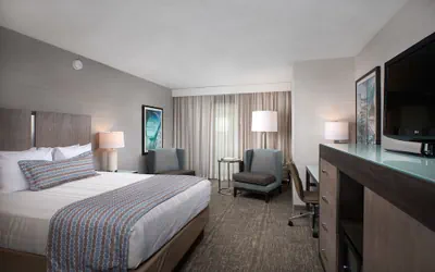 Photo 5 - Best Western Plus Agate Beach Inn
