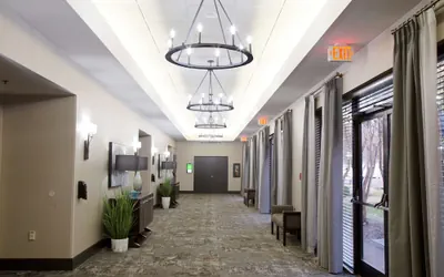 Photo 4 - DoubleTree by Hilton Hotel Jackson