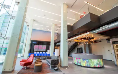 Photo 5 - Aloft by Marriott New York LaGuardia Airport