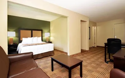 Photo 3 - Suburban Studios Cary – RDU Airport