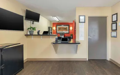 Photo 3 - Extended Stay America Suites Bakersfield California Avenue