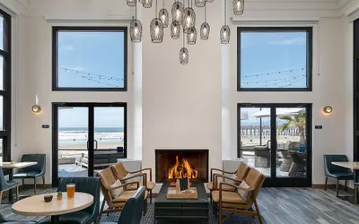 Photo 5 - Sandcastle Hotel on the Beach